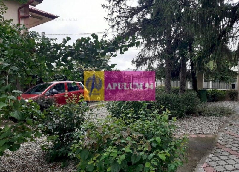 Vila spatioasa si bine construita langa Bucuresti